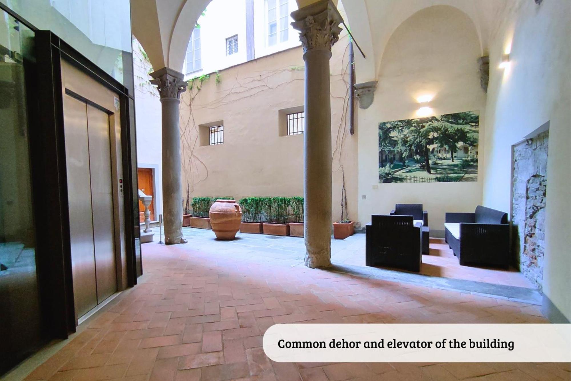 Buonarroti Big With Terrace In Oltrarno Appartement